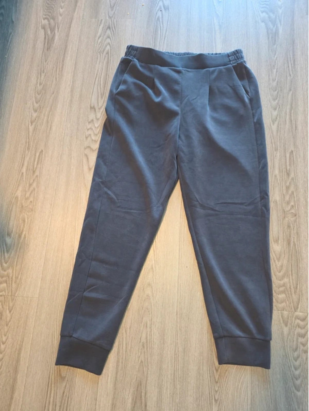 Avia Women's Small (4-6) Black Jogger Sweatpants
